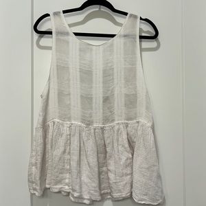 White Urban Outfitter Kimchi Blue Low Back Top